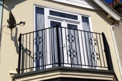 1_balcony-2
