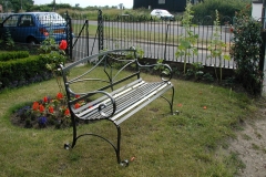 Metal garden bench