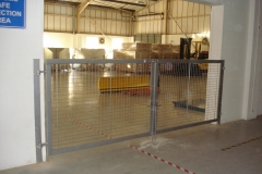 Indoor gate