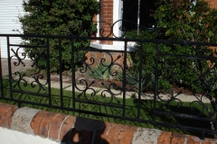Spiked decorative fence